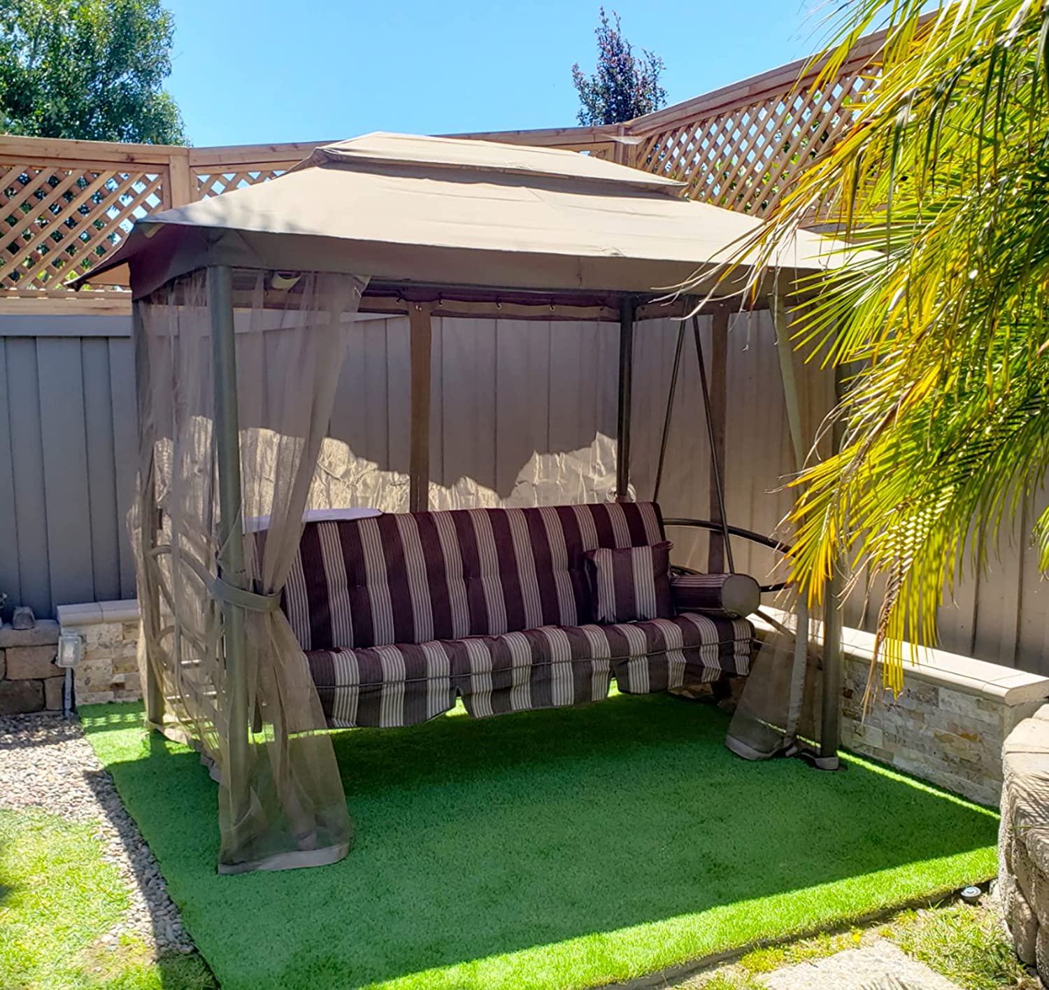 【Gazebo】3 Person Outdoor Patio Porch Swing Gazebo with Netting & Gazebo Curtains