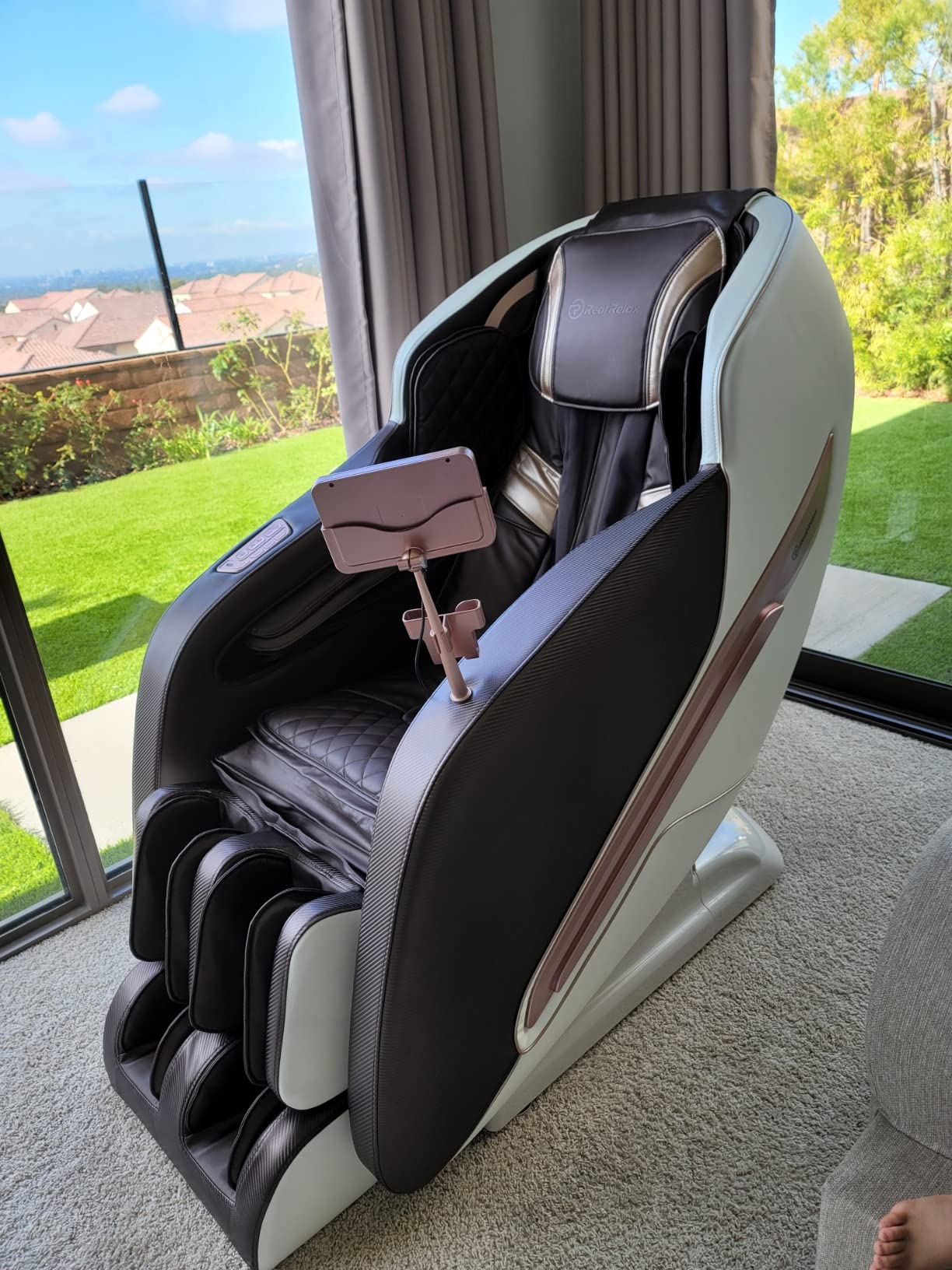 【table chair】Real Relax Massage Chair, Zero Gravity SL Track Massage Chair, Full Body Shiatsu Massage Recliner