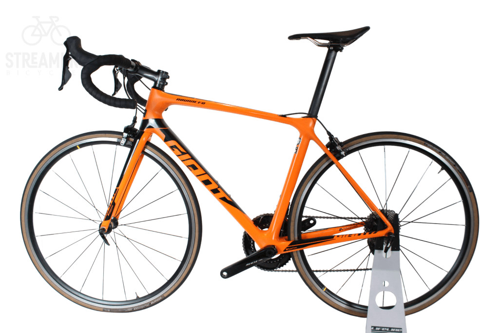 Giant TCR Advanced Pro 2 - Carbon Road Bike - Grade: Good