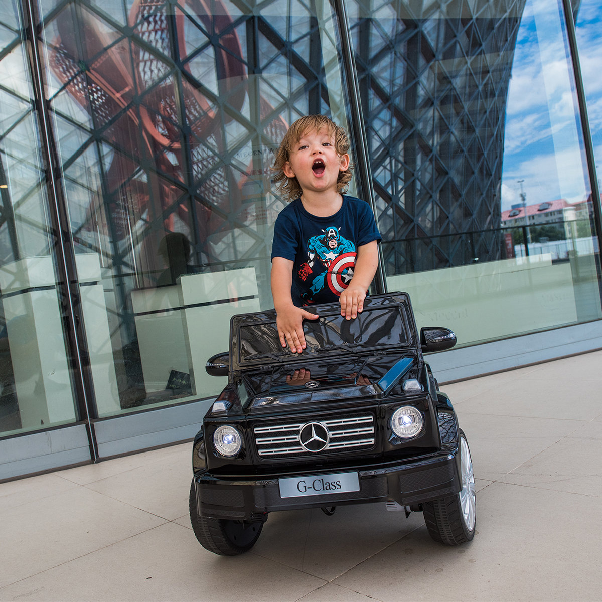 【Baby&Kids】12V Mercedes Benz G500 Licensed Kids Ride On SUV Car with Remote Control